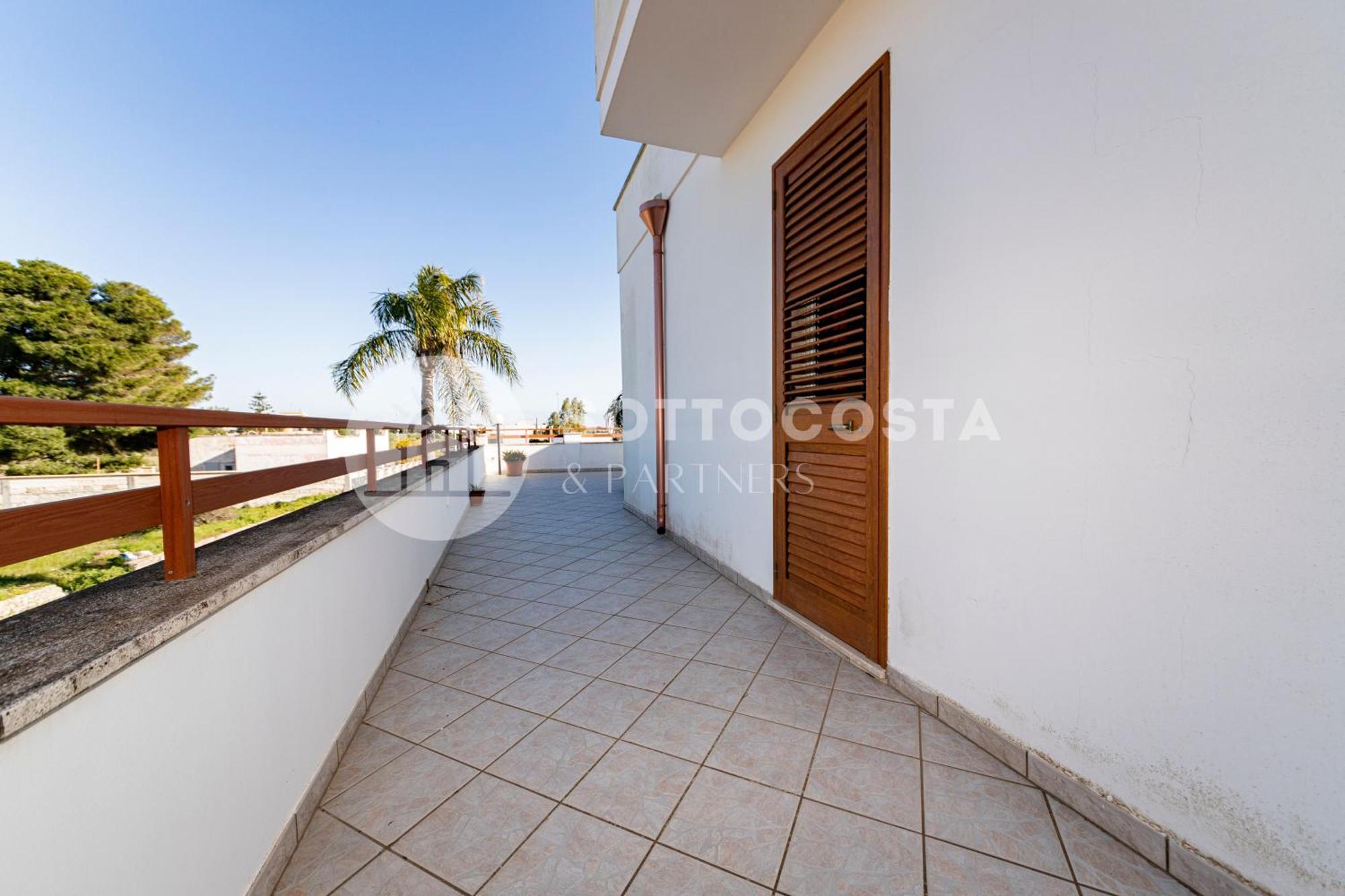 Giorni Salentini Bed & Breakfast Torre Lapillo Bagian luar foto