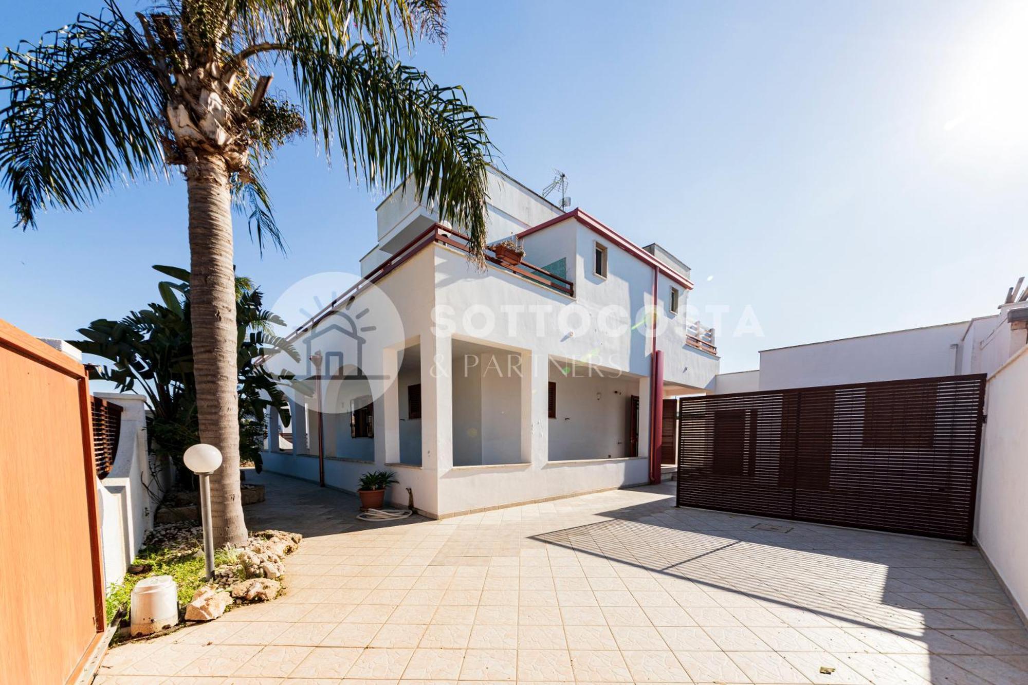 Giorni Salentini Bed & Breakfast Torre Lapillo Bagian luar foto