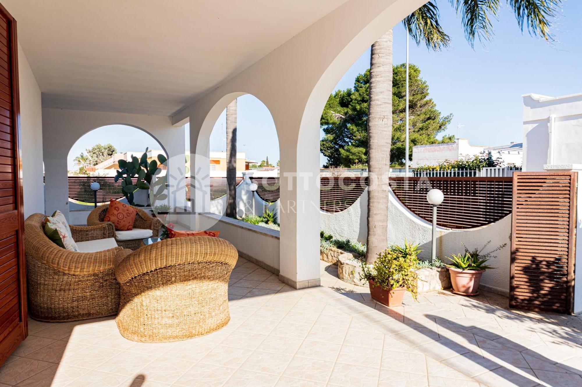 Giorni Salentini Bed & Breakfast Torre Lapillo Bagian luar foto